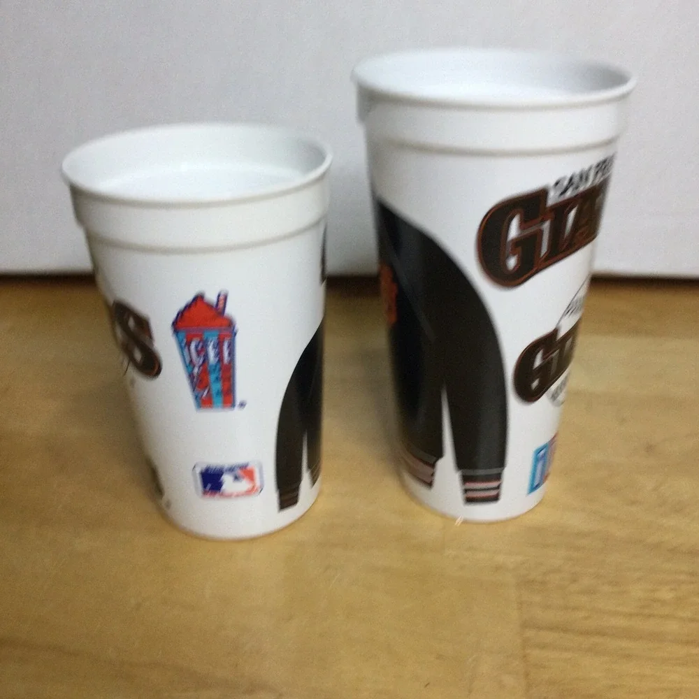 Vintage Lot of 2 MLB San Francisco Giants ICEE Souvenir Cup Cups Old Retro Logo‎